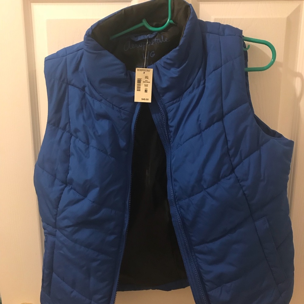Aero blue vest, brand new with tag
